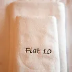 Flat 10 In The Old Town, 2 Bedrooms, Underground Parking 公寓