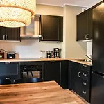 公寓 Flat 10 In The Old Town, 2 Bedrooms, Underground Parking 什切青