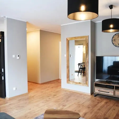 Apartamento Flat 10 In The Old Town, 2 Bedrooms, Underground Parking *