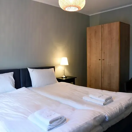 Flat 10 In The Old Town, 2 Bedrooms, Underground Parking Apartamento *