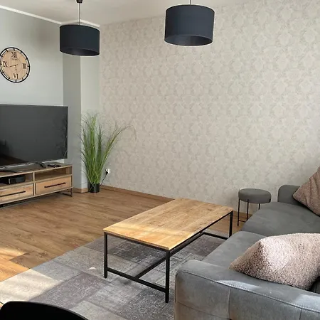 Flat 10 In The Old Town, 2 Bedrooms, Underground Parking Apartamento *