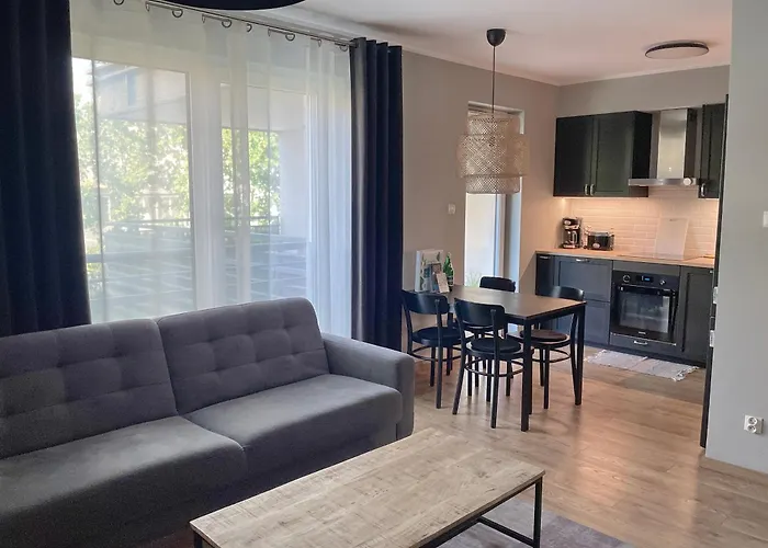 Flat 10 In The Old Town, 2 Bedrooms, Underground Parking