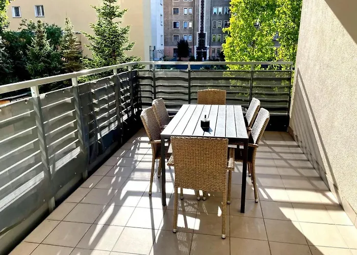 Flat 10 In The Old Town, 2 Bedrooms, Underground Parking شتشيتسين